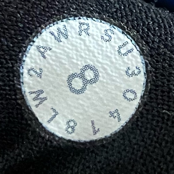 Black Lululemon Strappy Sports Bra - Picture 3 of 3